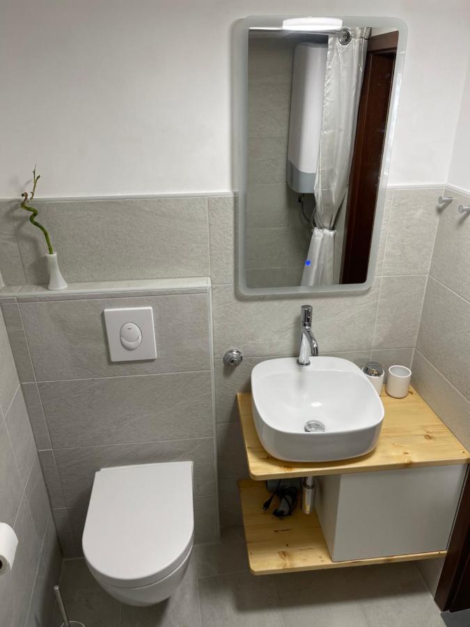 Apartments Smit Cres Εξωτερικό φωτογραφία